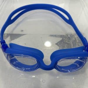 Swimming goggles